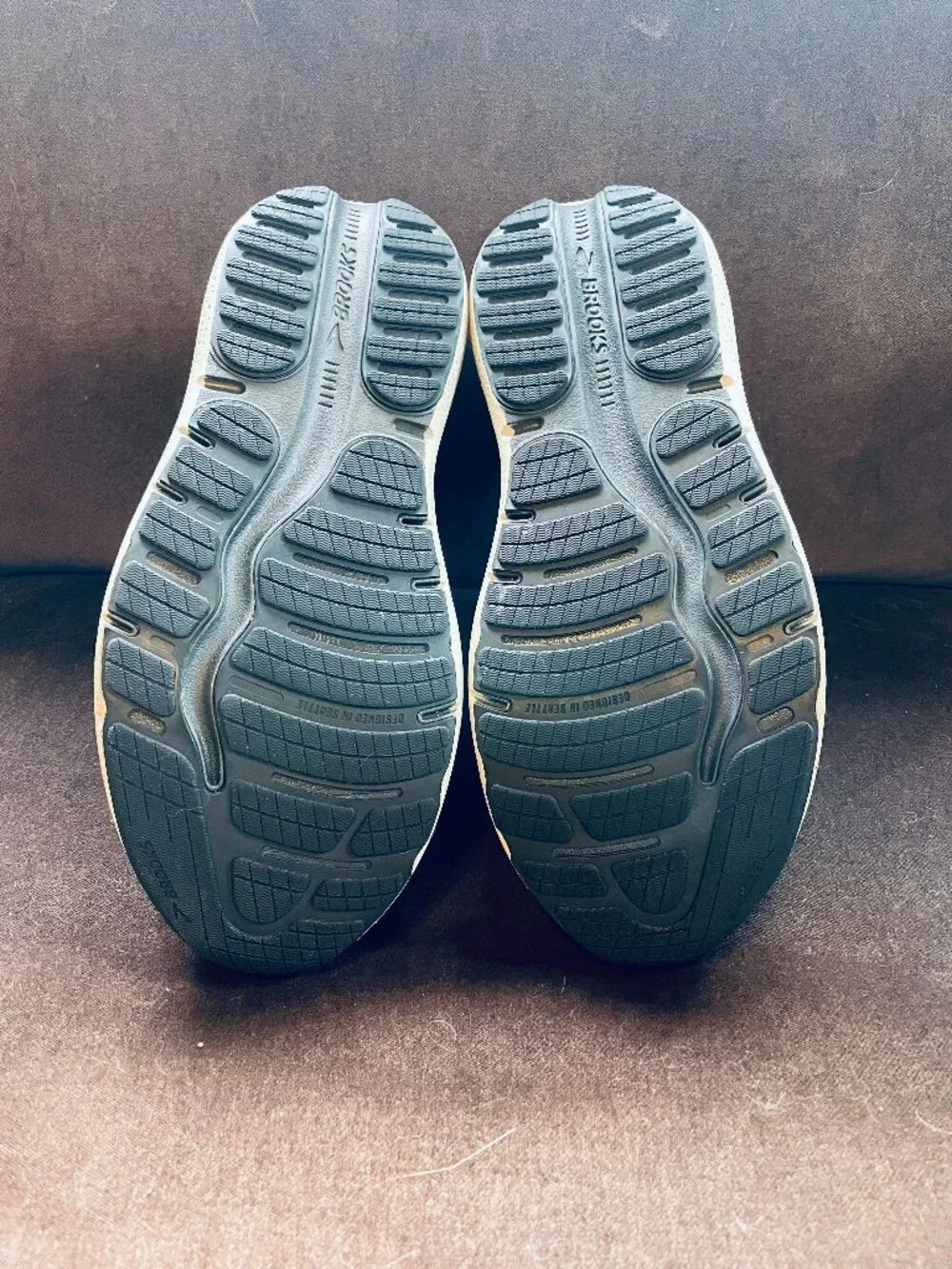 Brooks Ghost 2 Max Sneakers Men 11 US Pelican Black Running 1104311D-092 Medium - Picture 4 of 5